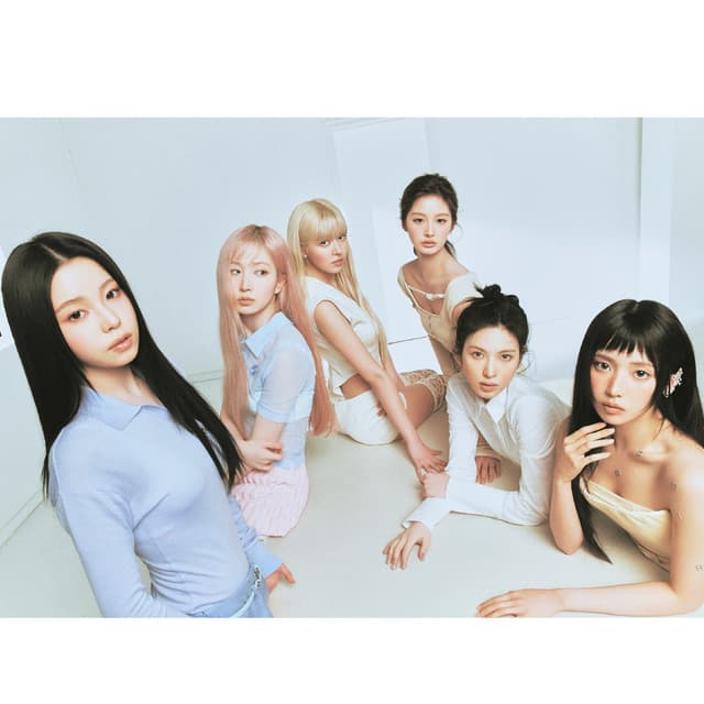 Album cover of NMIXX